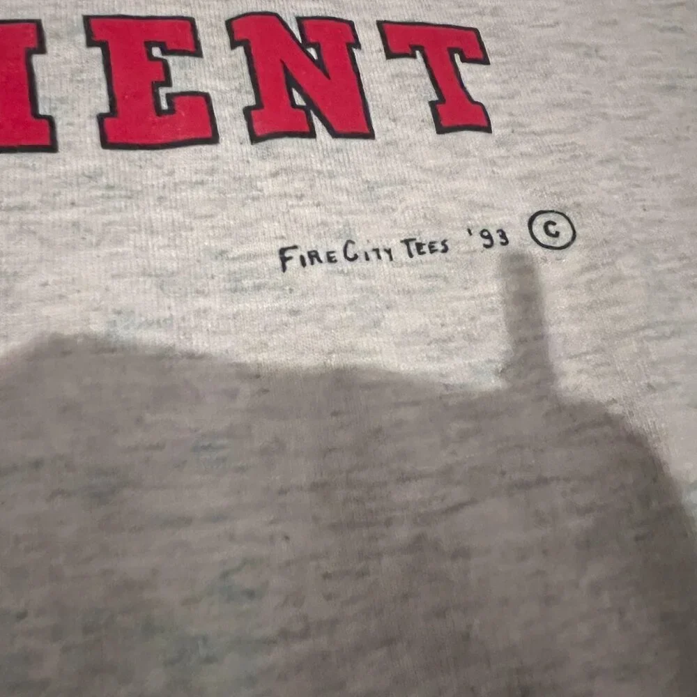 Fruit of the Loom Boston Fire Department 1993 T-Shirt – Light Gray, Size XL, Vin - Picture 4 of 6